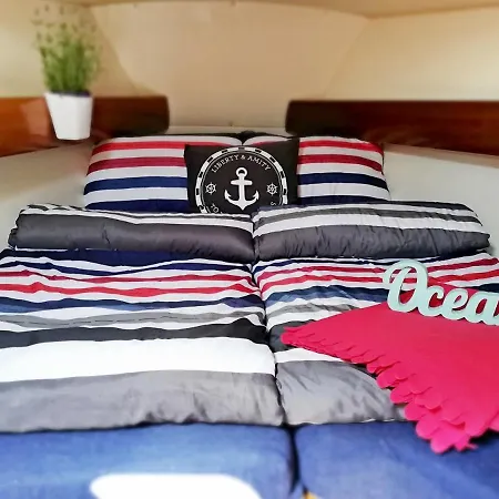 Anemos Yacht 3*